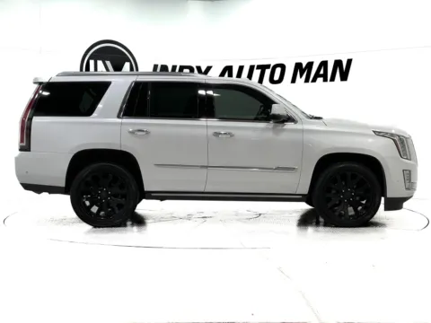 Another view of 2019 Cadillac Escalade Platinum Edition for sale in Indianapolis, IN at Indy Auto Man - Indianapolis