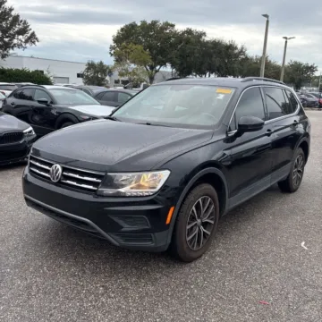 Photos of 2019 Volkswagen Tiguan 2.0T SE for sale in Indianapolis, IN at Indy Auto Man - Indianapolis