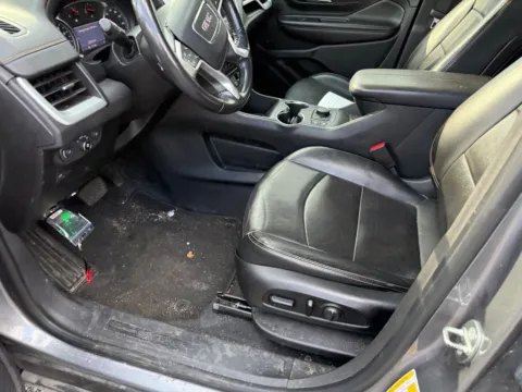 More photos of 2019 GMC Terrain SLT at Indy Auto Man - Indianapolis, IN