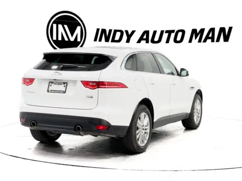 More photos of 2017 Jaguar F-PACE 35t Prestige at Indy Auto Man - Indianapolis, IN
