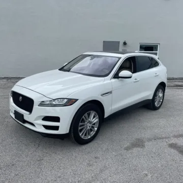 Photos of 2017 Jaguar F-PACE 35t Prestige for sale in Indianapolis, IN at Indy Auto Man - Indianapolis