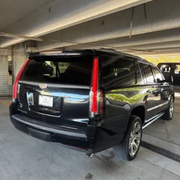 More photos of 2015 Cadillac Escalade ESV Premium at Indy Auto Man - Indianapolis, IN
