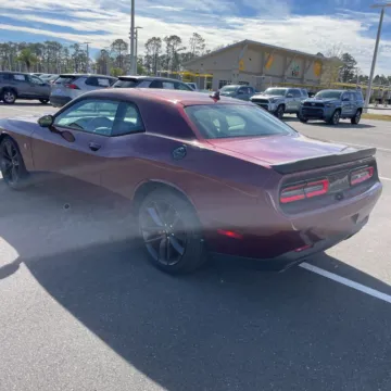 More photos of 2019 Dodge Challenger R/T Scat Pack at Indy Auto Man - Indianapolis, IN