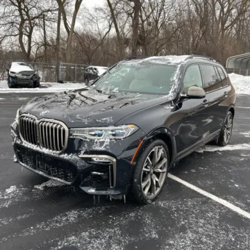 Photos of 2021 BMW X7 M50i for sale in Indianapolis, IN at Indy Auto Man - Indianapolis