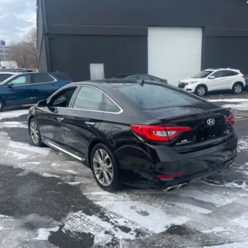More photos of 2015 Hyundai Sonata Limited at Indy Auto Man - Indianapolis, IN