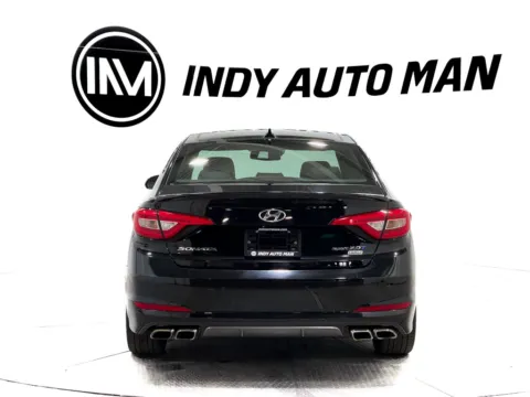 More photos of 2015 Hyundai Sonata Limited at Indy Auto Man - Indianapolis, IN