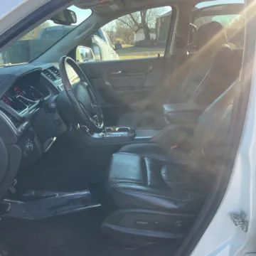 More photos of 2015 GMC Acadia Denali at Indy Auto Man - Indianapolis, IN