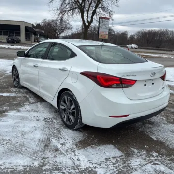 More photos of 2014 Hyundai Elantra Limited at Indy Auto Man - Indianapolis, IN