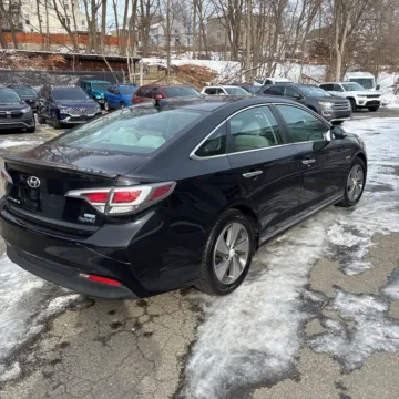 Another view of 2017 Hyundai Sonata Plug-In Hybrid for sale in Indianapolis, IN at Indy Auto Man - Indianapolis