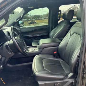 More photos of 2018 Ford Expedition Limited at Indy Auto Man - Indianapolis, IN