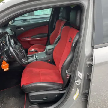 More photos of 2019 Dodge Charger R/T Scat Pack at Indy Auto Man - Indianapolis, IN