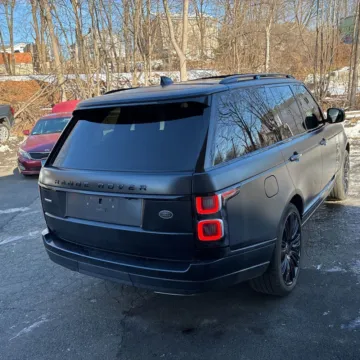More photos of 2019 Land Rover Range Rover 5.0L V8 Supercharged at Indy Auto Man - Indianapolis, IN