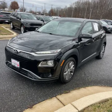 Photos of 2021 Hyundai Kona Electric Ultimate for sale in Indianapolis, IN at Indy Auto Man - Indianapolis