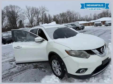 Red 2015 Nissan Rogue for sale in Indianapolis, IN