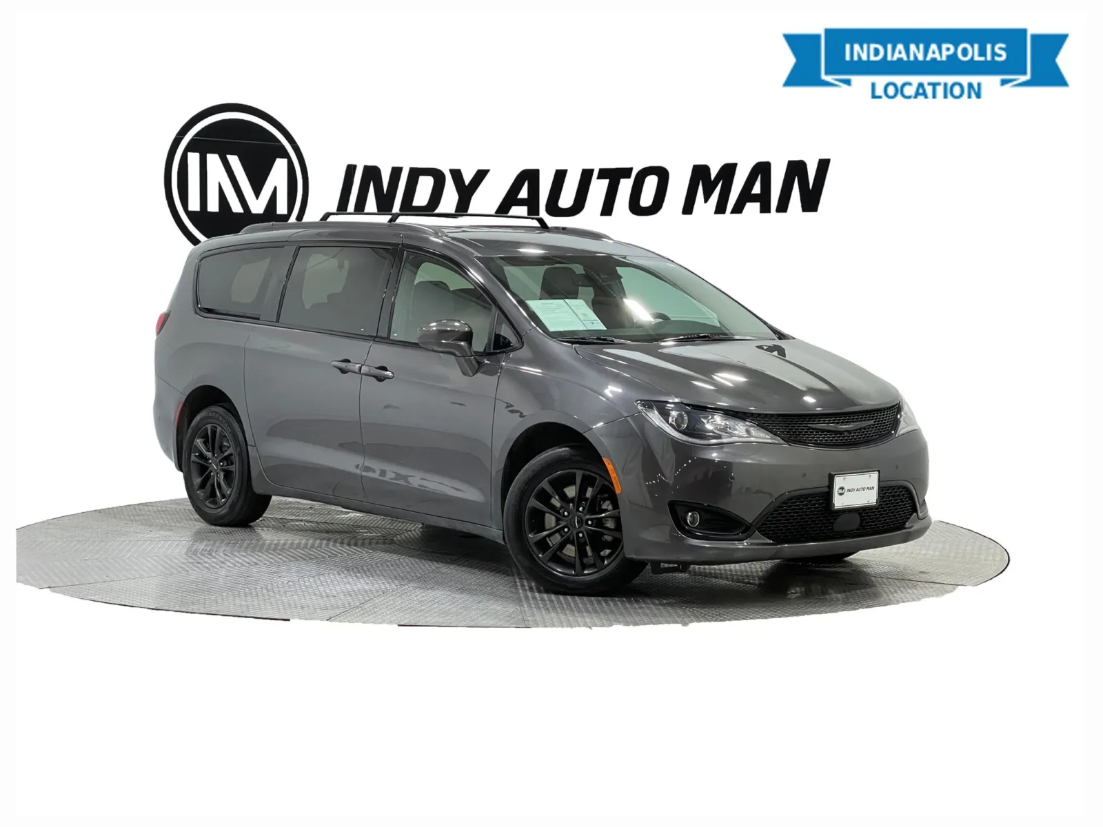 Gray 2020 Chrysler Pacifica Launch Edition for sale in Indianapolis, IN