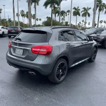 More photos of 2017 Mercedes-Benz GLA 250 at Indy Auto Man - Indianapolis, IN