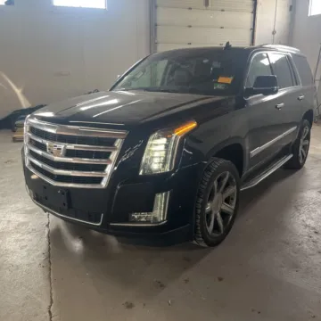 Photos of 2017 Cadillac Escalade Luxury for sale in Indianapolis, IN at Indy Auto Man - Indianapolis