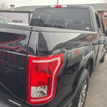 Another view of 2016 Ford F-150 XLT for sale in Indianapolis, IN at Indy Auto Man - Indianapolis