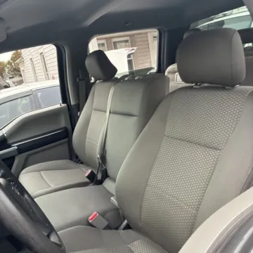 More photos of 2016 Ford F-150 XLT at Indy Auto Man - Indianapolis, IN