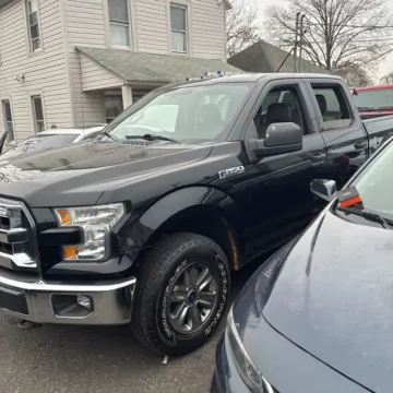 Photos of 2016 Ford F-150 XLT for sale in Indianapolis, IN at Indy Auto Man - Indianapolis