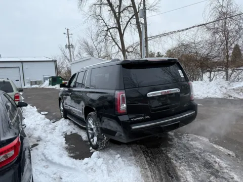 More photos of 2020 GMC Yukon XL Denali at Indy Auto Man - Indianapolis, IN