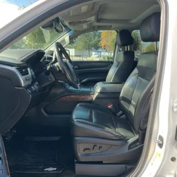 More photos of 2016 Chevrolet Tahoe LTZ at Indy Auto Man - Indianapolis, IN