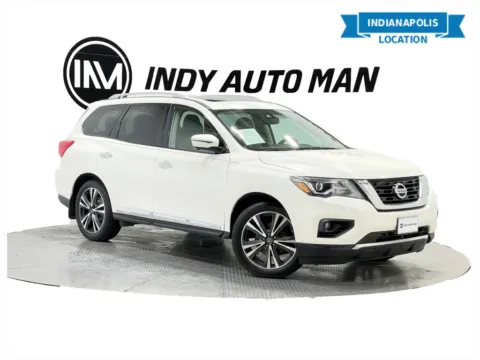 White 2019 Nissan Pathfinder Platinum for sale in Indianapolis, IN