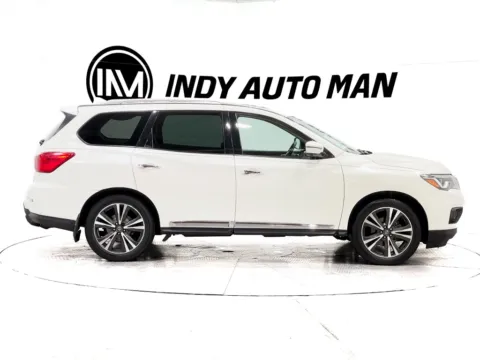 Another view of 2019 Nissan Pathfinder Platinum for sale in Indianapolis, IN at Indy Auto Man - Indianapolis