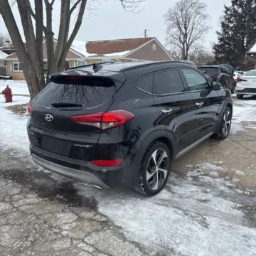 More photos of 2017 Hyundai Tucson Limited at Indy Auto Man - Indianapolis, IN