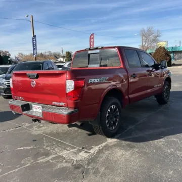 More photos of 2019 Nissan Titan PRO-4X at Indy Auto Man - Indianapolis, IN