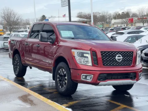 Photos of 2019 Nissan Titan PRO-4X for sale in Indianapolis, IN at Indy Auto Man - Indianapolis