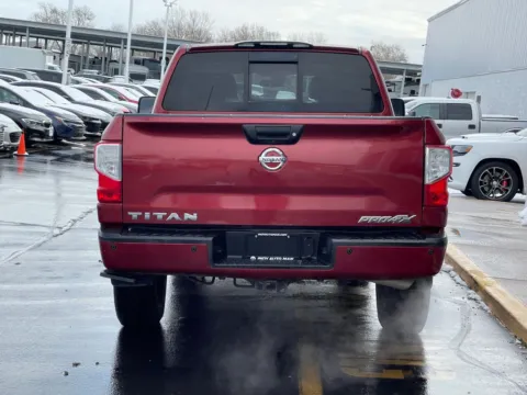 More photos of 2019 Nissan Titan PRO-4X at Indy Auto Man - Indianapolis, IN