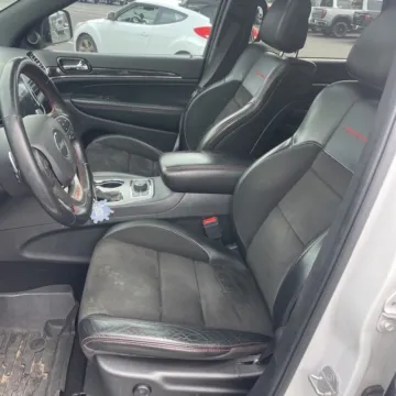 More photos of 2019 Jeep Grand Cherokee Trailhawk at Indy Auto Man - Indianapolis, IN