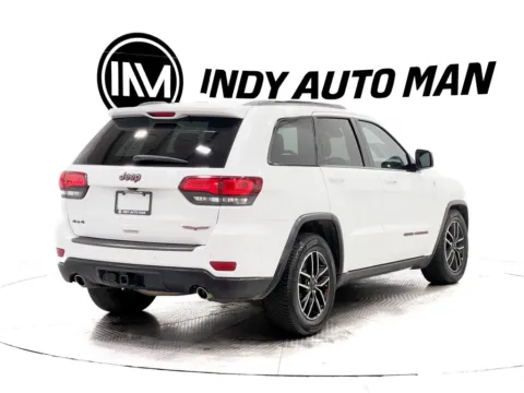 More photos of 2019 Jeep Grand Cherokee Trailhawk at Indy Auto Man - Indianapolis, IN