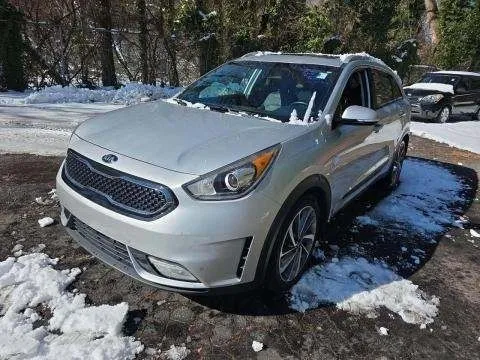 Photos of 2017 Kia Niro Touring for sale in Indianapolis, IN at Indy Auto Man - Indianapolis