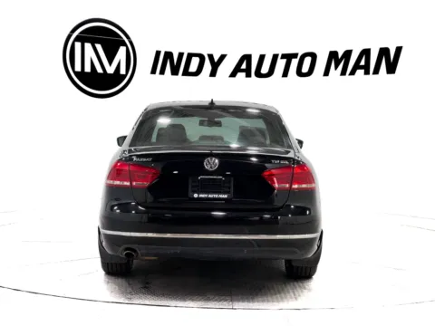More photos of 2015 Volkswagen Passat SEL Premium at Indy Auto Man - Indianapolis, IN