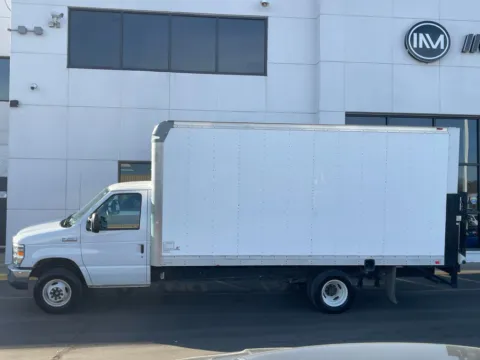 More photos of 2016 Ford E-450SD at Indy Auto Man - Indianapolis, IN