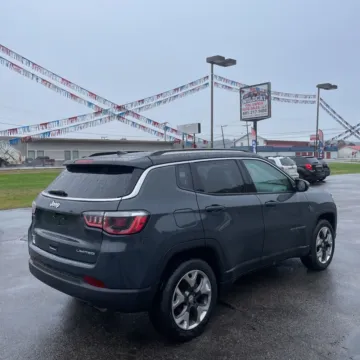 More photos of 2018 Jeep Compass Limited at Indy Auto Man - Indianapolis, IN