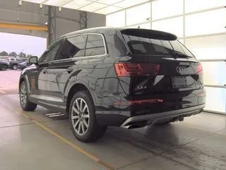 More photos of 2018 Audi Q7 3.0T Premium Plus quattro at Indy Auto Man - Indianapolis, IN