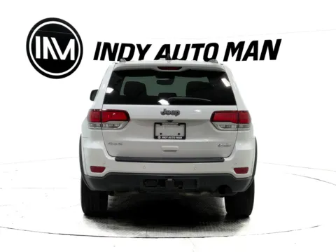 More photos of 2020 Jeep Grand Cherokee Laredo at Indy Auto Man - Indianapolis, IN