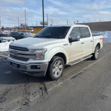 Photos of 2020 Ford F-150 Lariat for sale in Indianapolis, IN at Indy Auto Man - Indianapolis