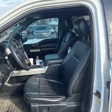 More photos of 2020 Ford F-150 Lariat at Indy Auto Man - Indianapolis, IN