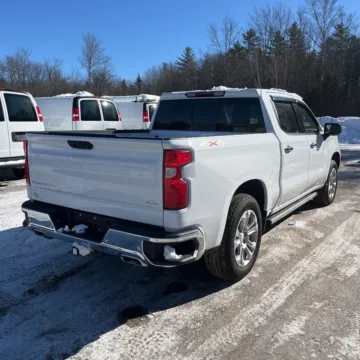 More photos of 2022 Chevrolet Silverado 1500 LTZ at Indy Auto Man - Indianapolis, IN