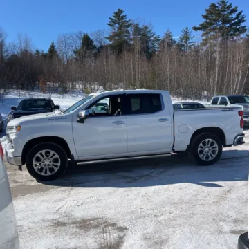 More photos of 2022 Chevrolet Silverado 1500 LTZ at Indy Auto Man - Indianapolis, IN
