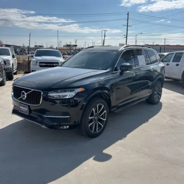 Photos of 2018 Volvo XC90 T5 Momentum for sale in Indianapolis, IN at Indy Auto Man - Indianapolis