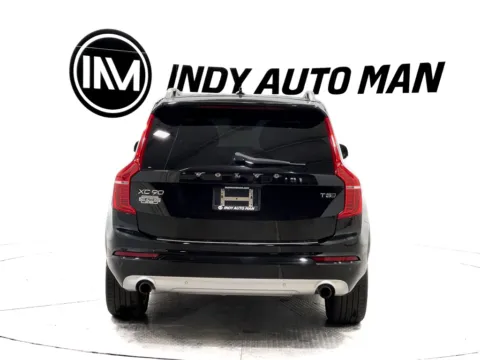 More photos of 2018 Volvo XC90 T5 Momentum at Indy Auto Man - Indianapolis, IN