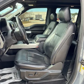 More photos of 2019 Ford F-150 Lariat at Indy Auto Man - Indianapolis, IN