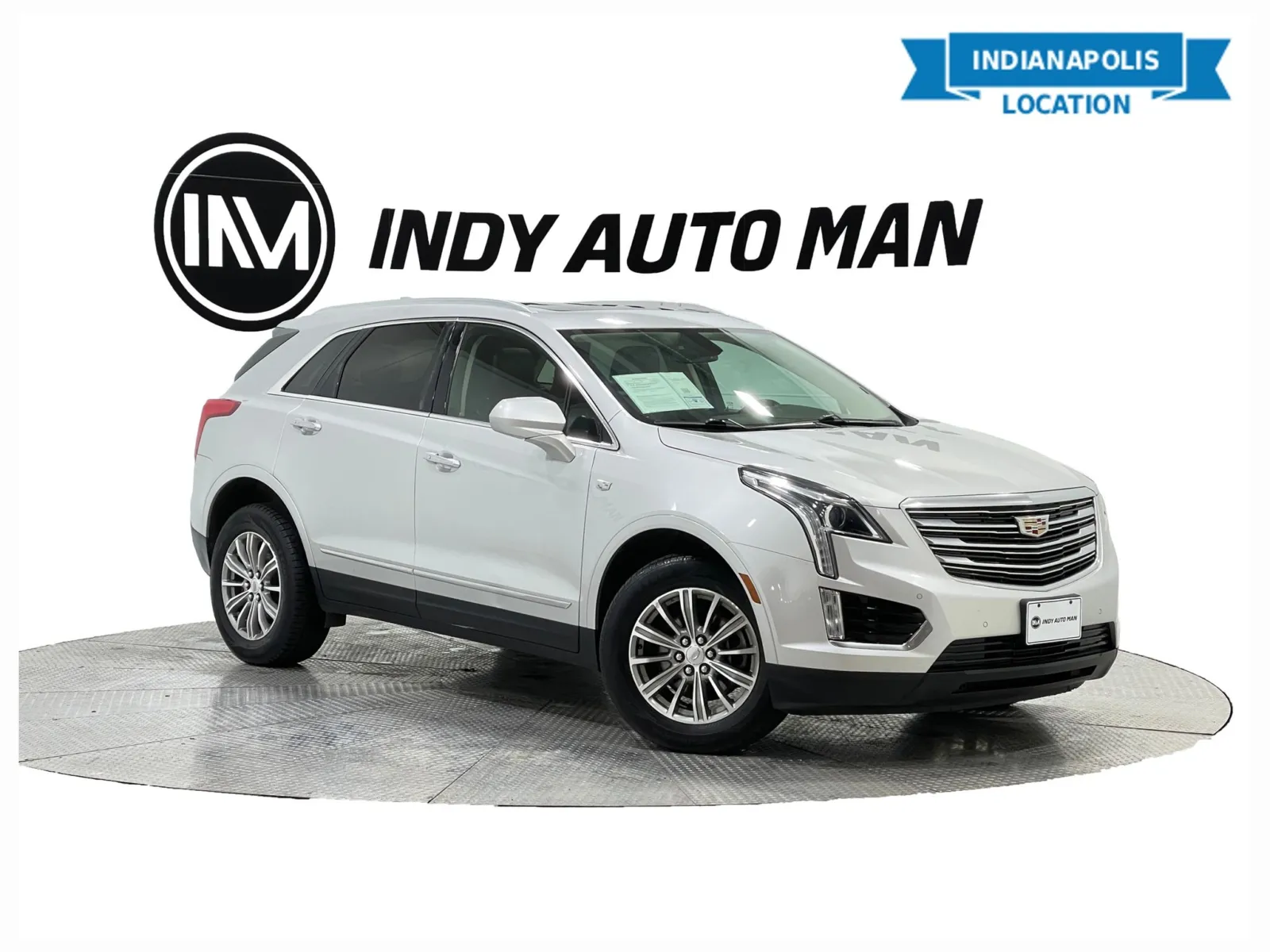 Silver 2017 Cadillac XT5 Luxury for sale in Indianapolis, IN