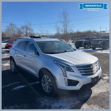 Silver 2017 Cadillac XT5 Luxury for sale in Indianapolis, IN