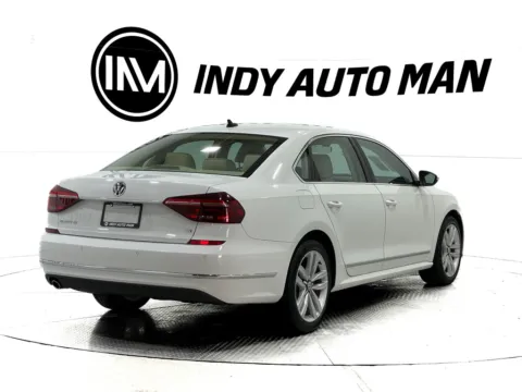 More photos of 2017 Volkswagen Passat 1.8T SE w/Technology at Indy Auto Man - Indianapolis, IN